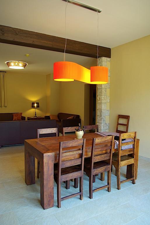 L'Arcada De Fares Apartamento Sant Ferriol Exterior foto