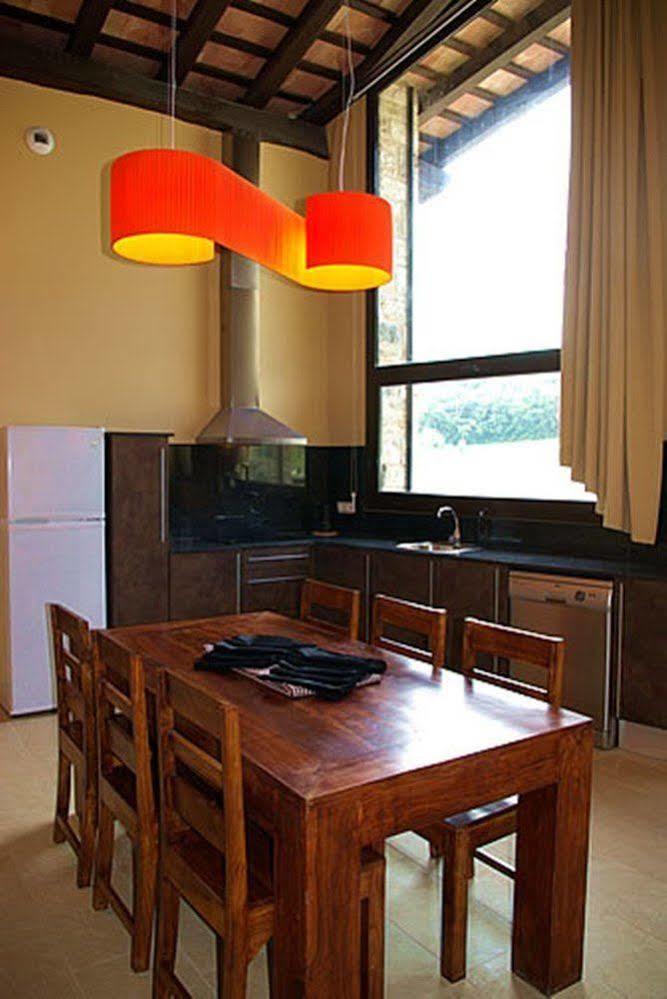 L'Arcada De Fares Apartamento Sant Ferriol Exterior foto