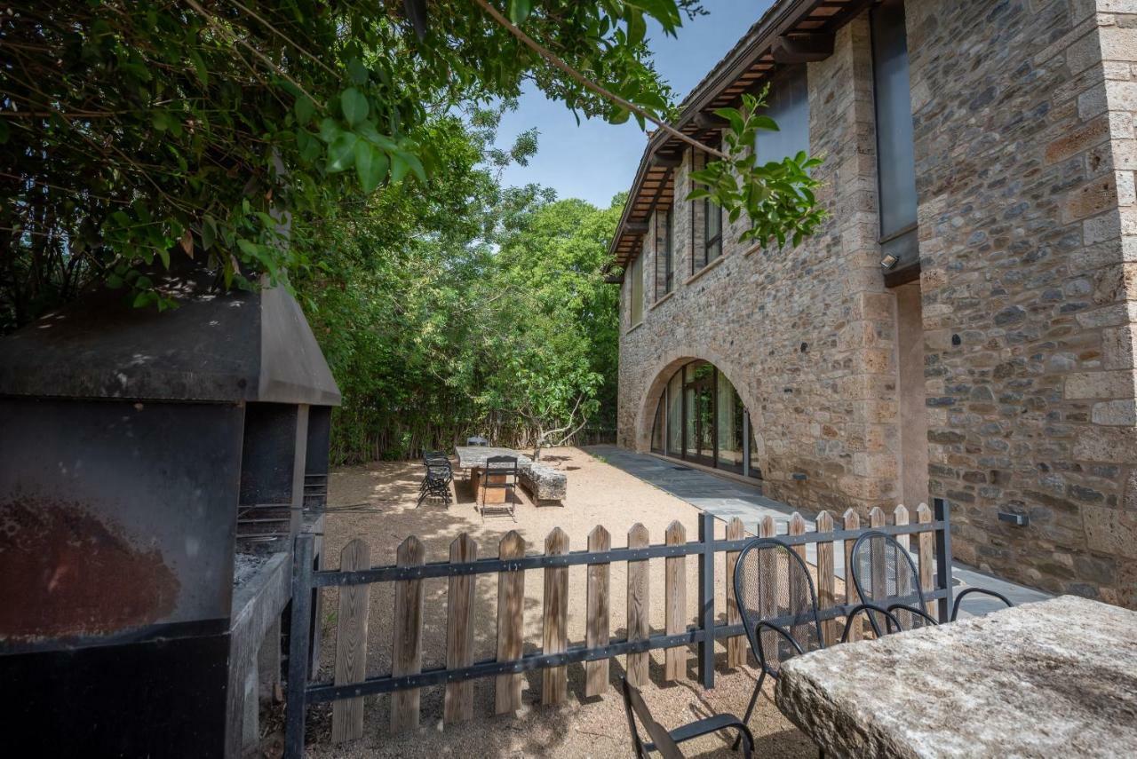 L'Arcada De Fares Apartamento Sant Ferriol Exterior foto